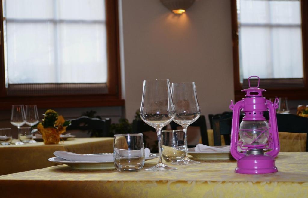 Hotel Locanda Le Tre Oche Molina di Ledro Eksteriør bilde